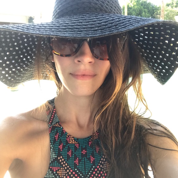 kellykabat
